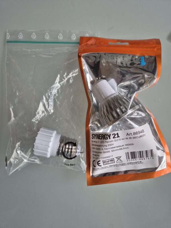 Infraroodlamp - Synergie 21 GU10 sokkel + E27